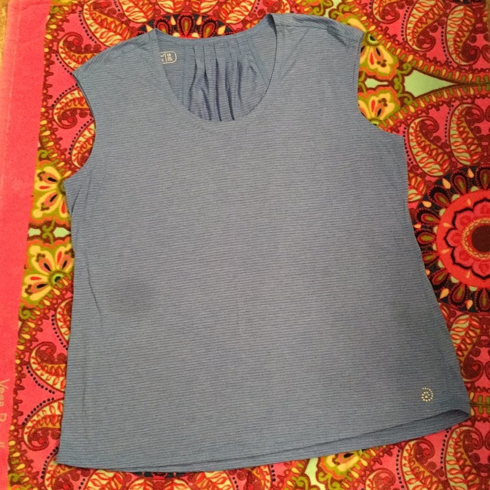 Women’s Be Inspired sleeveless workout top